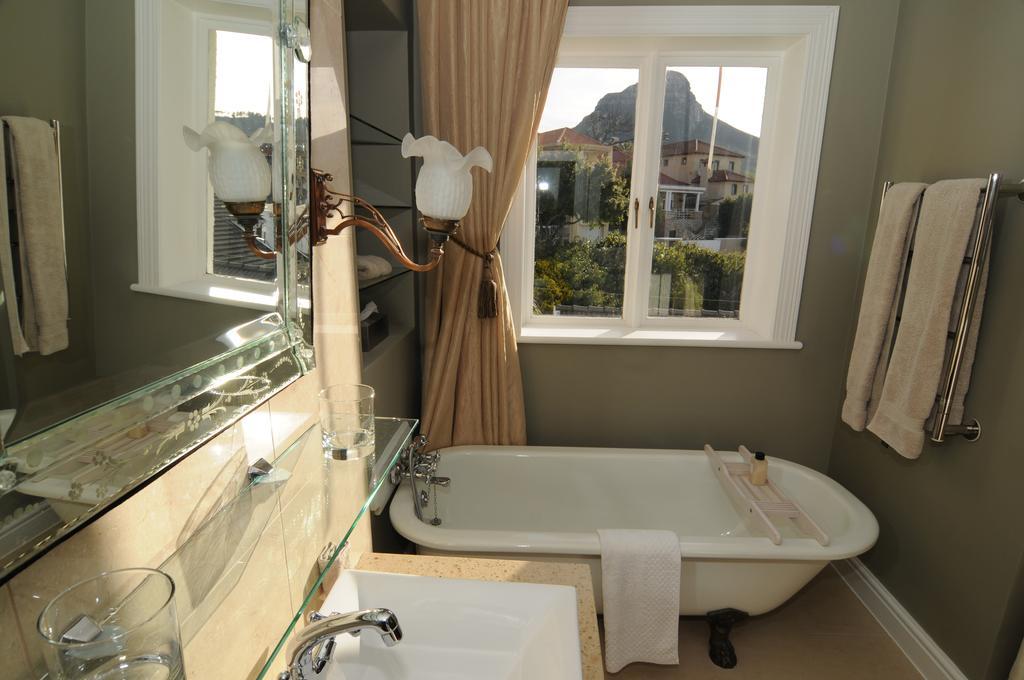 Abbey Manor Luxury Guesthouse Cape Town Ngoại thất bức ảnh